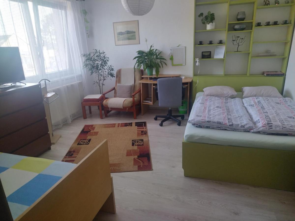 Soukrome Pokoje Havlickuv Brod Luaran gambar